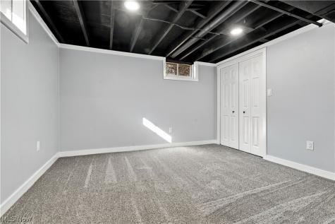8195 Overwood Avenue NW North Canton OH 44720