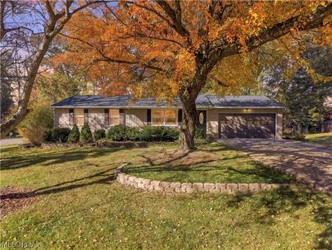 8195 Overwood Avenue NW North Canton OH 44720