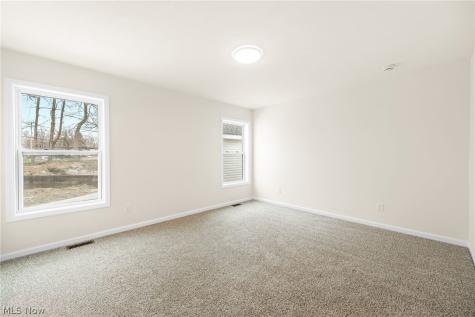 1328 Hazelwood Akron OH 44305