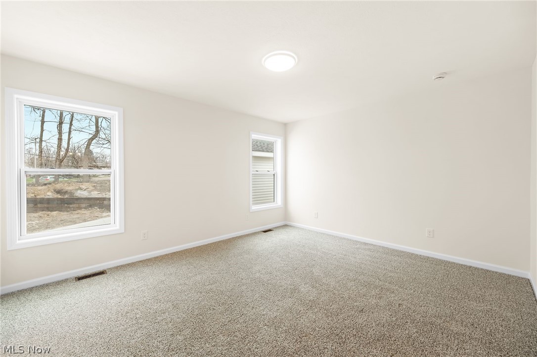 1328 Hazelwood Akron OH 44305