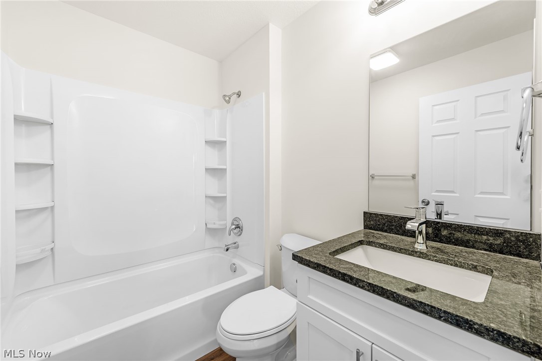 1328 Hazelwood Akron OH 44305