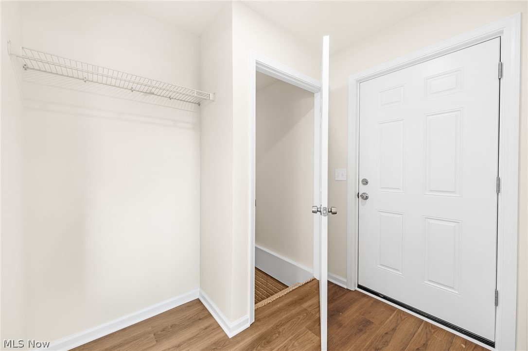 1328 Hazelwood Akron OH 44305