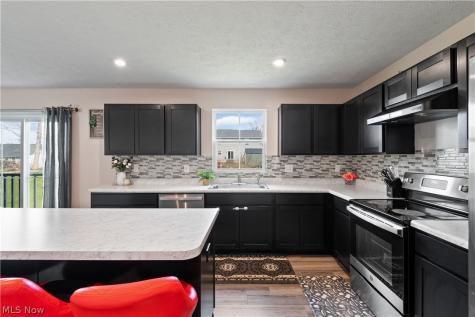 3264 Sunny Brook Drive Akron OH 44312
