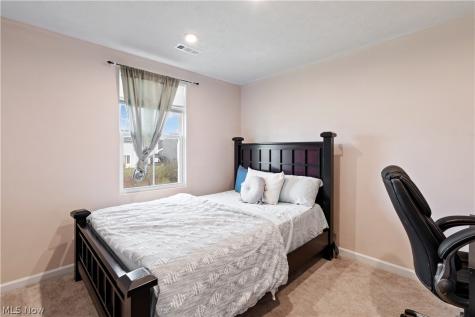 3264 Sunny Brook Drive Akron OH 44312