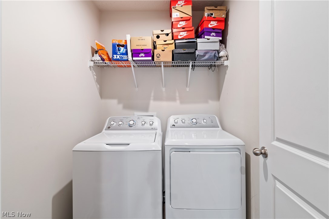 3264 Sunny Brook Drive Akron OH 44312