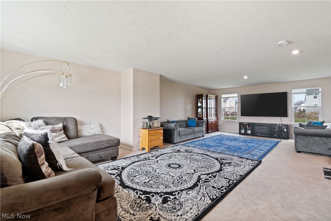 3264 Sunny Brook Drive Akron OH 44312