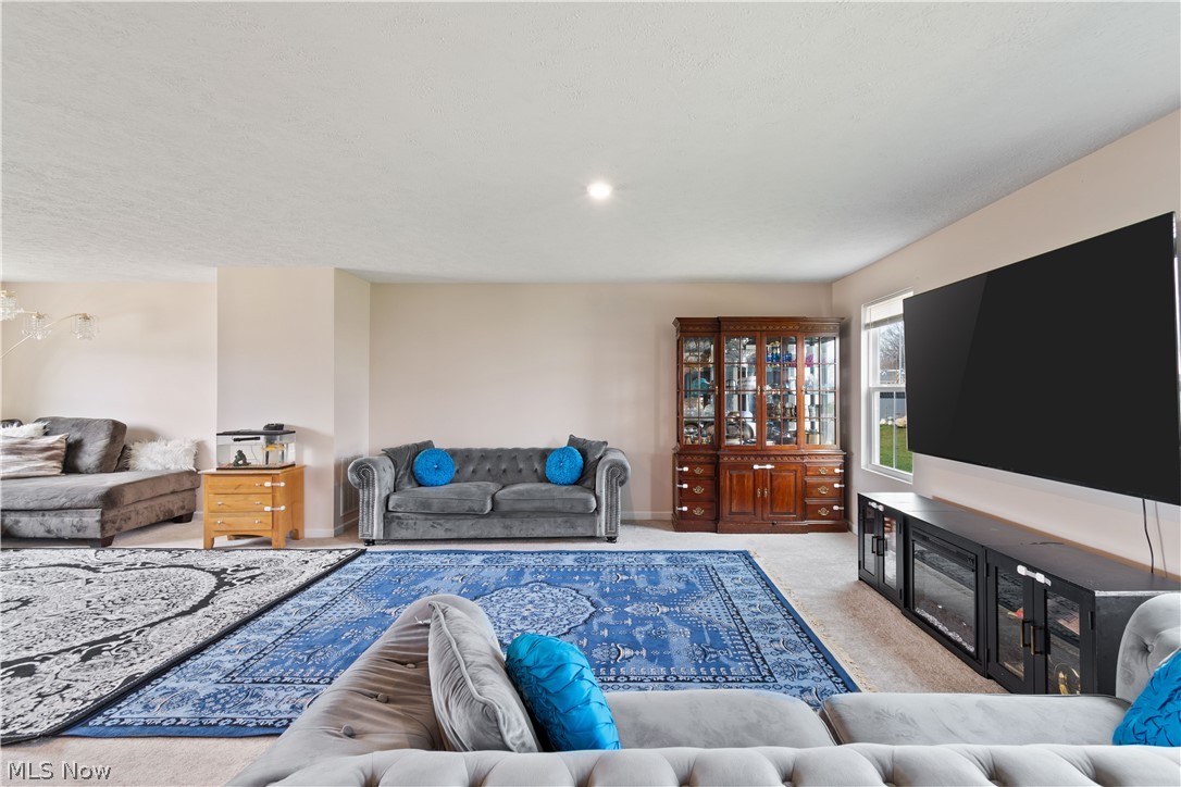 3264 Sunny Brook Drive Akron OH 44312