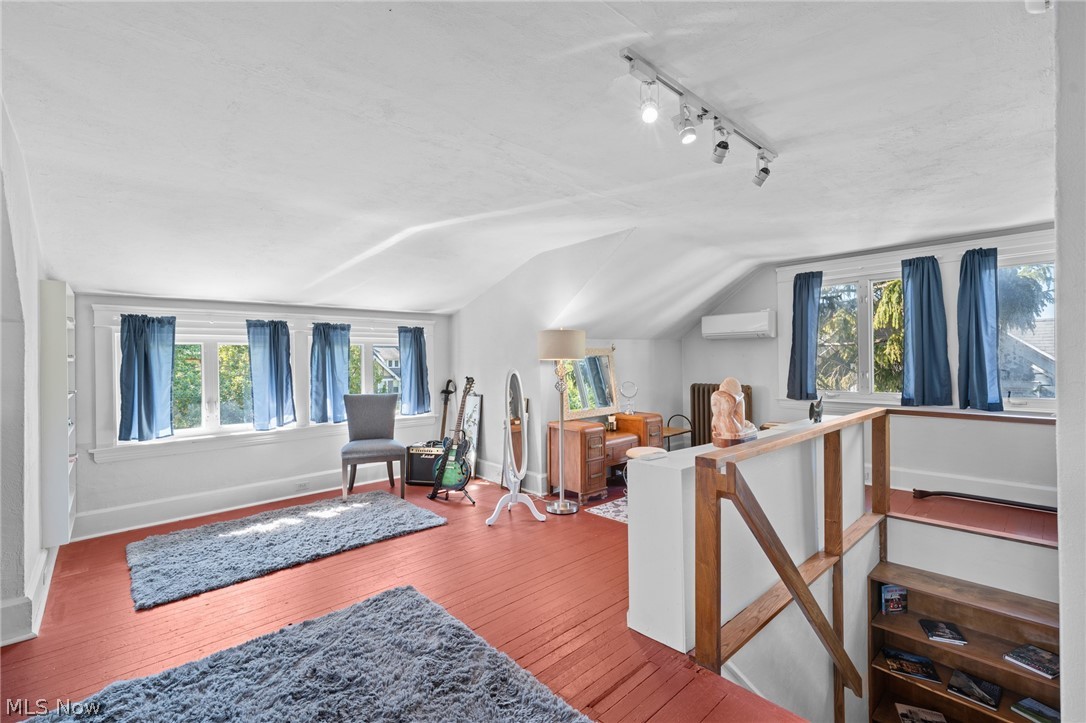 3055 Lincoln Boulevard Cleveland Heights OH 44118