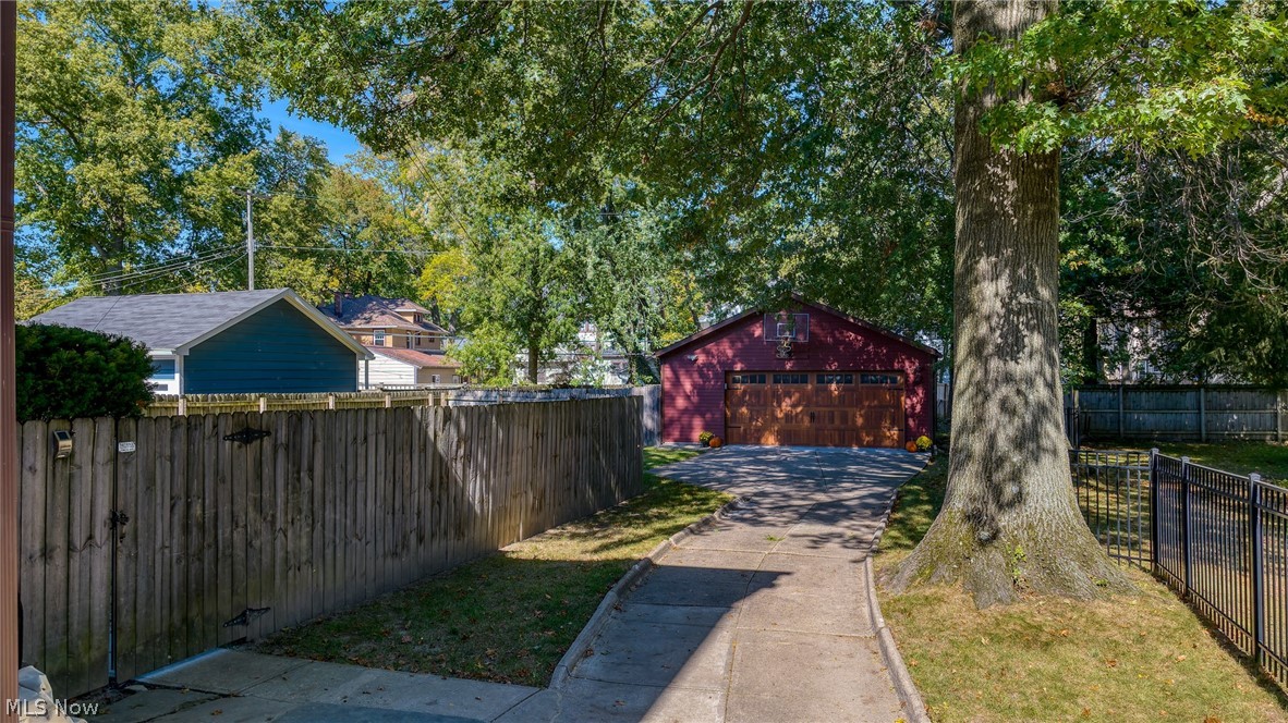 3055 Lincoln Boulevard Cleveland Heights OH 44118
