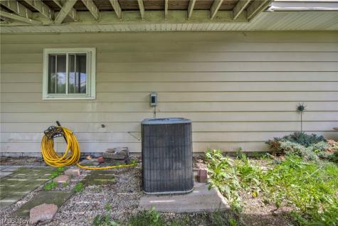 8600 Brentwood Drive Olmsted Twp OH 44138