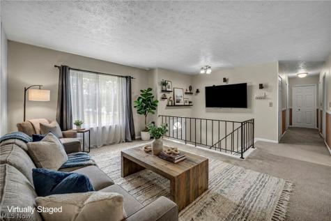 8600 Brentwood Drive Olmsted Twp OH 44138