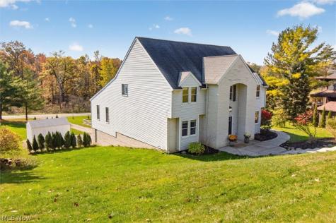 3187 Country Club Drive Medina OH 44256