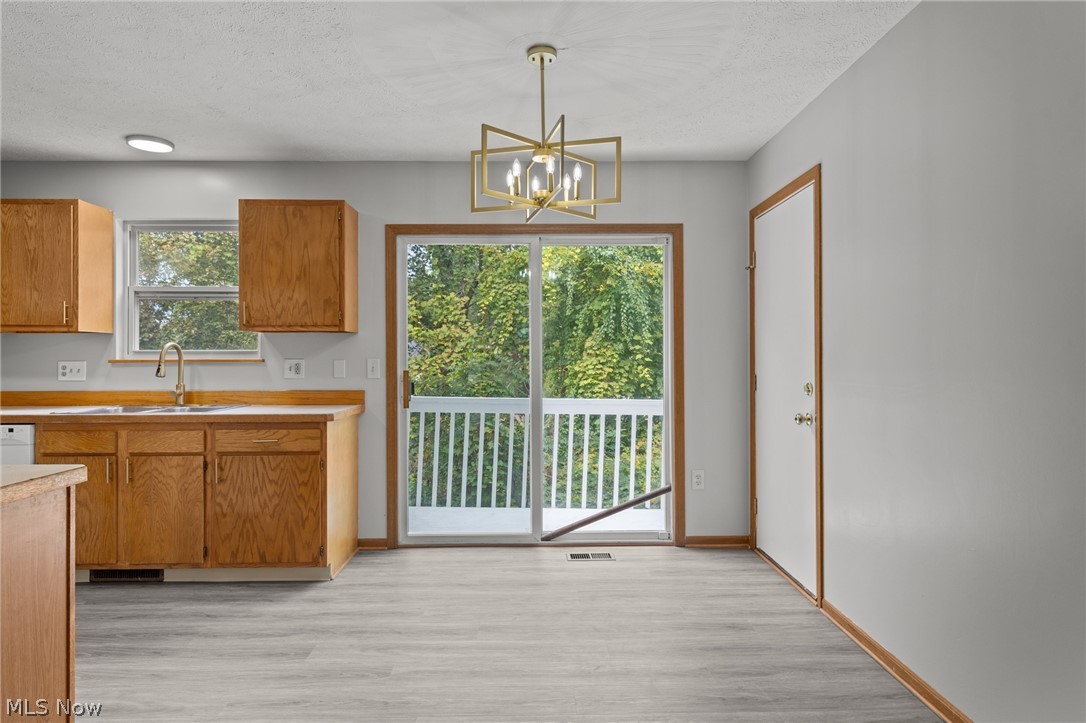 1117 Smithfarm Akron OH 44305