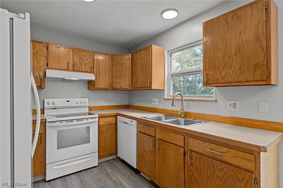 1117 Smithfarm Akron OH 44305