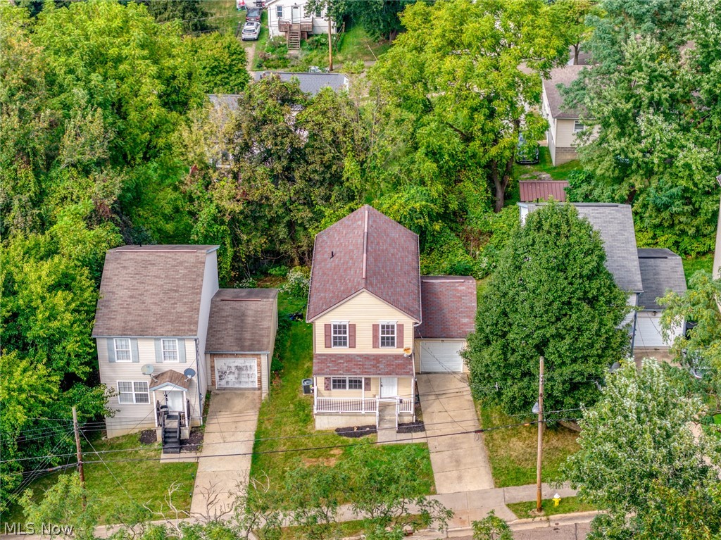 1117 Smithfarm Akron OH 44305
