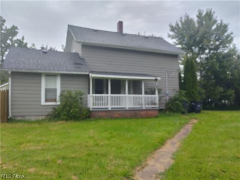 736 W River Road N Elyria OH 44035