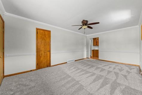 681 Newton Avenue Barberton OH 44203