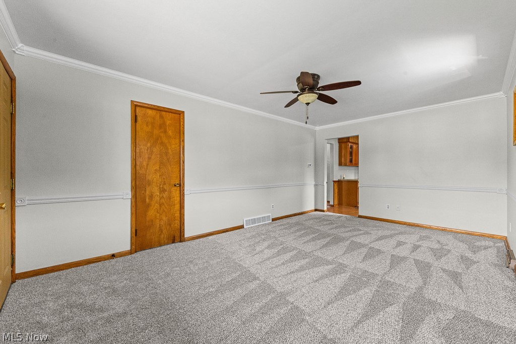 681 Newton Avenue Barberton OH 44203