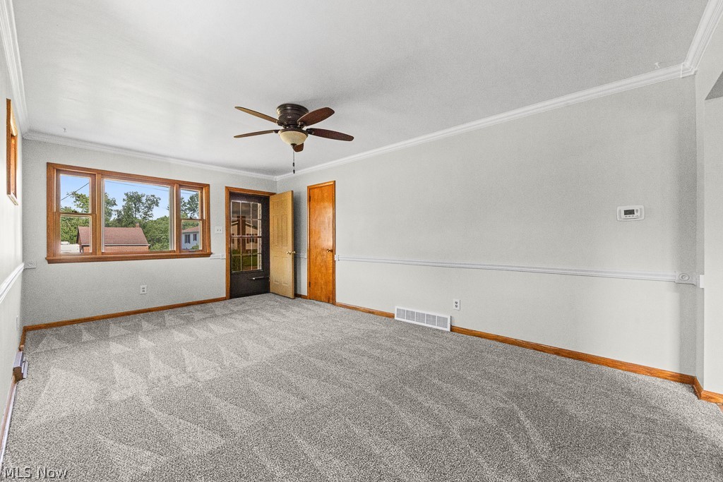 681 Newton Avenue Barberton OH 44203