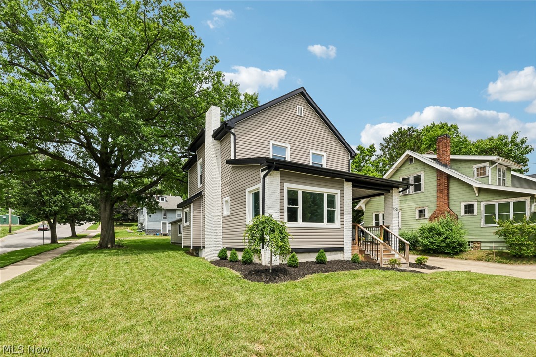1551 Preston Avenue Akron OH 44305