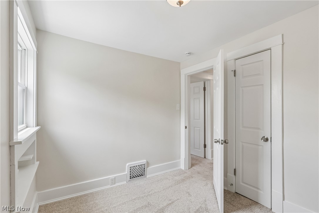 1551 Preston Avenue Akron OH 44305