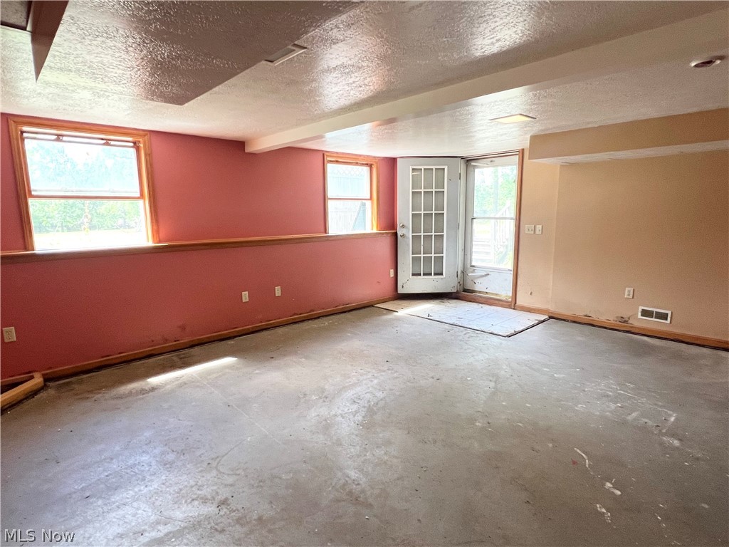 7307 Chardon Road Kirtland OH 44094
