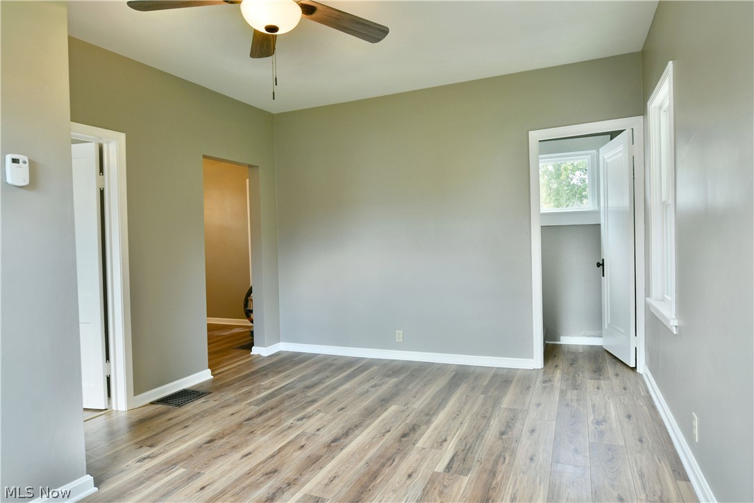 5 Delaware Avenue Poland OH 44514