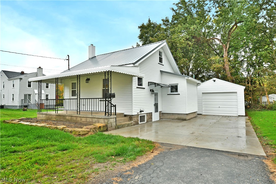 5 Delaware Avenue Poland OH 44514