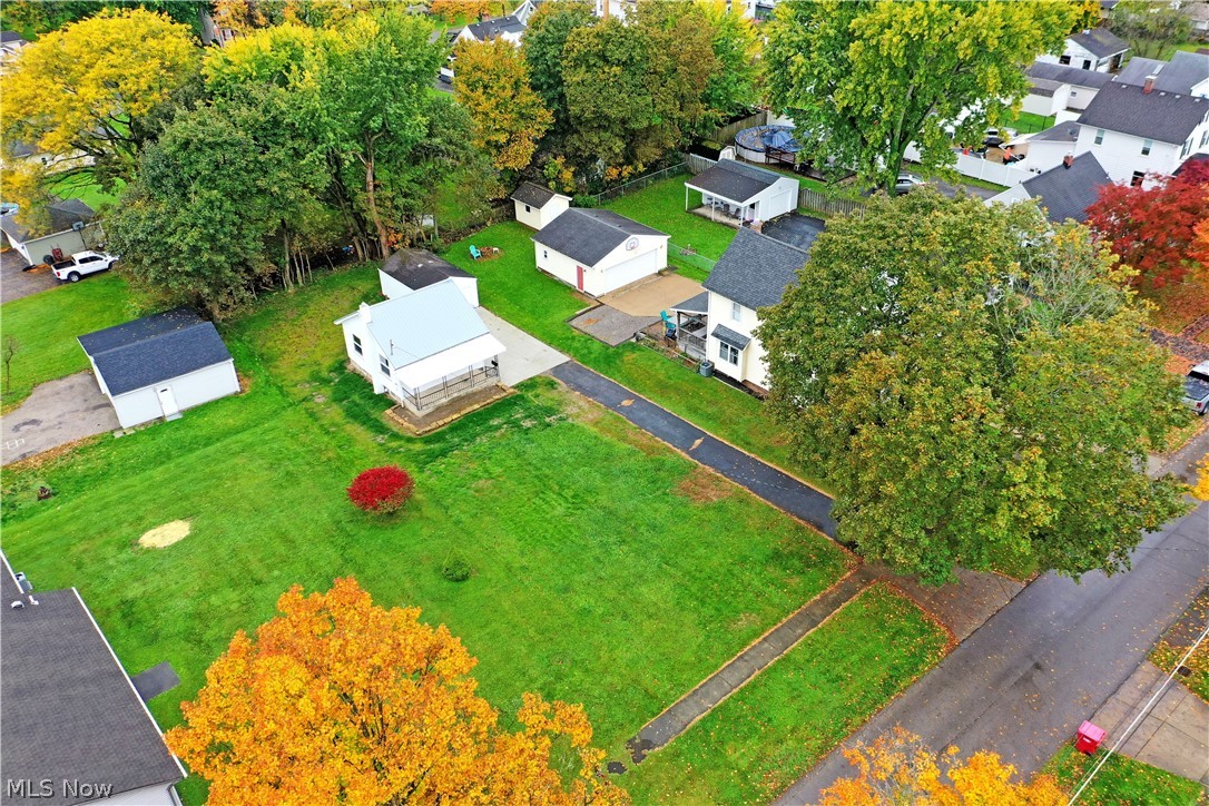 5 Delaware Avenue Poland OH 44514