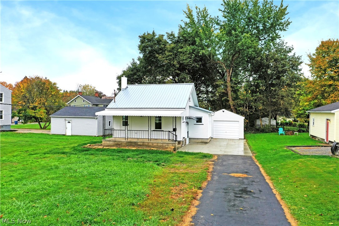 5 Delaware Avenue Poland OH 44514