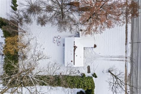 24061 Fairmount Boulevard Beachwood OH 44122