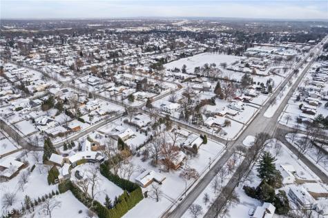 24061 Fairmount Boulevard Beachwood OH 44122
