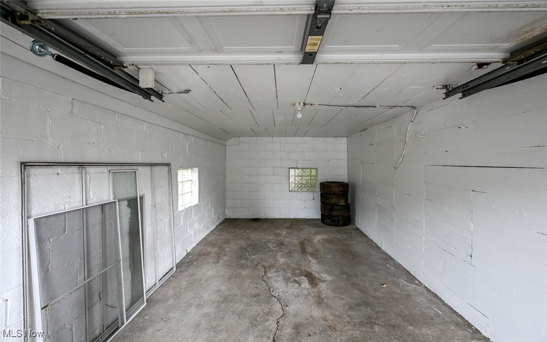 41 W Woodsdale Avenue Akron OH 44301