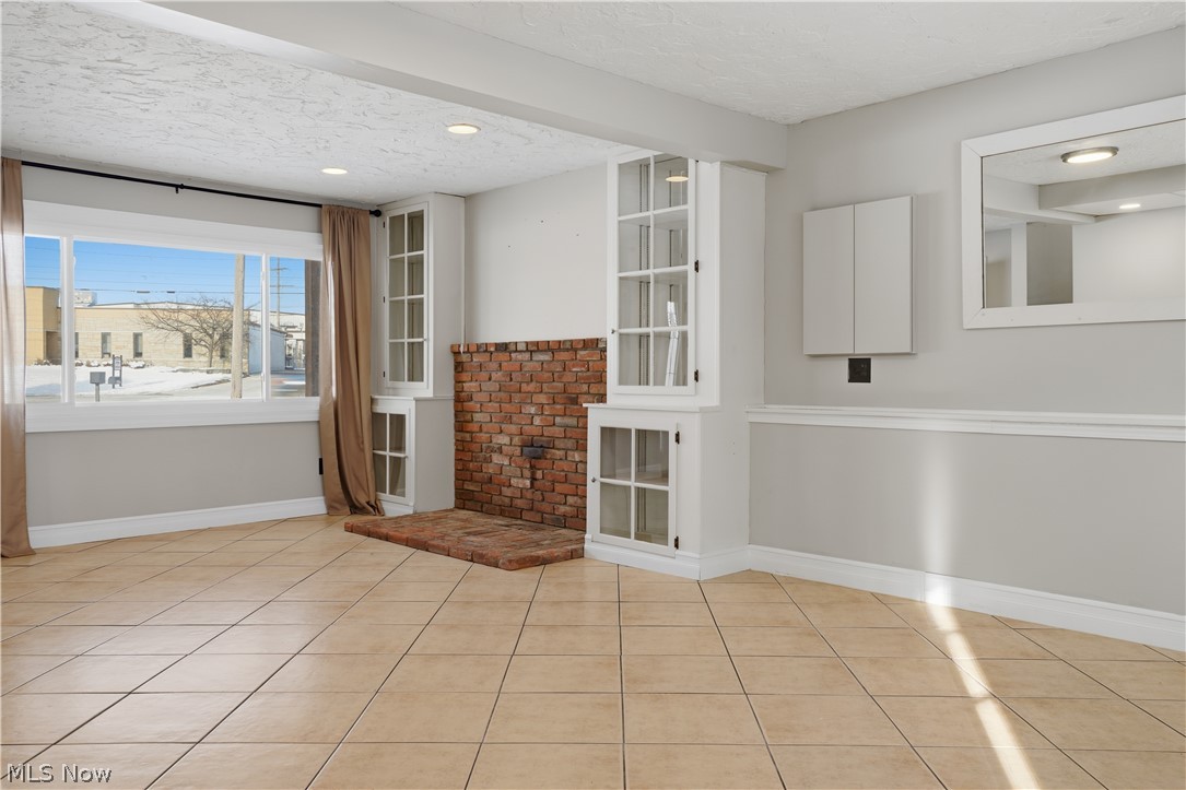 15791 Madison Road Middlefield OH 44062