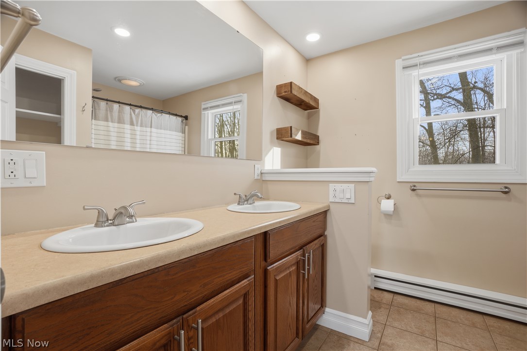 15791 Madison Road Middlefield OH 44062