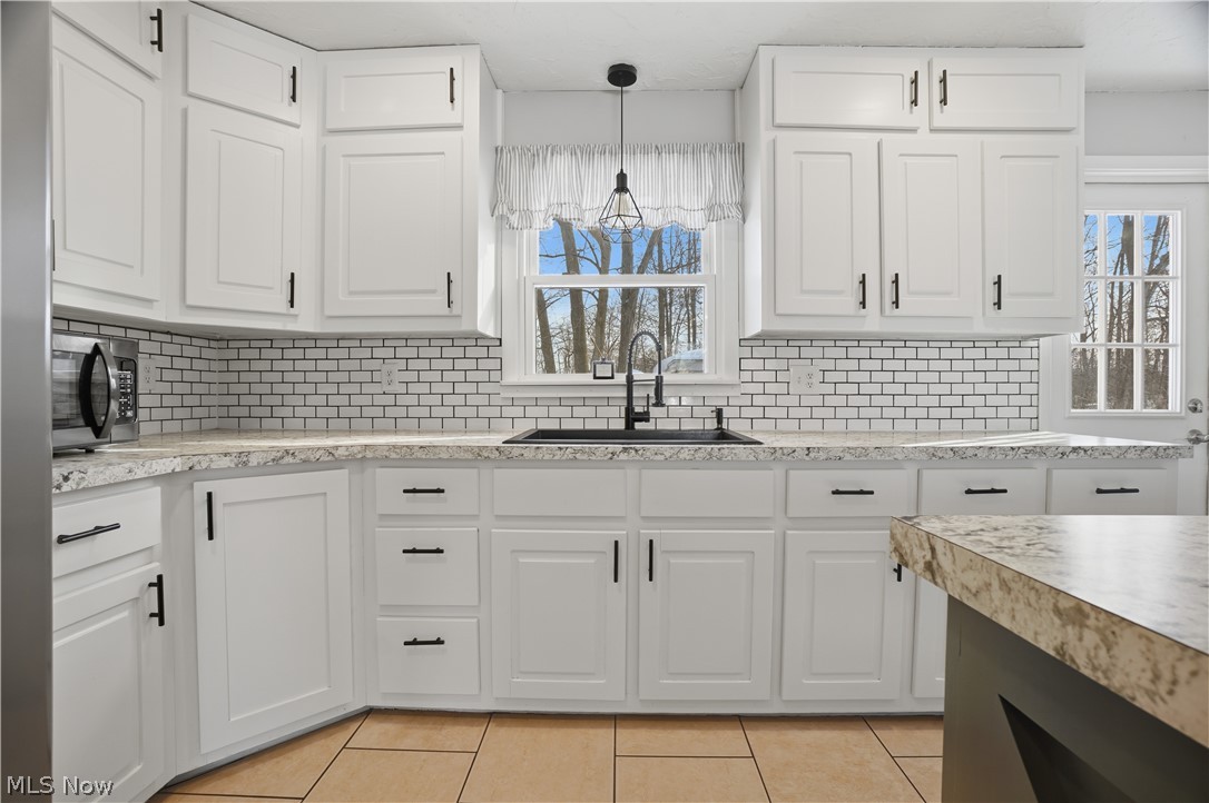 15791 Madison Road Middlefield OH 44062