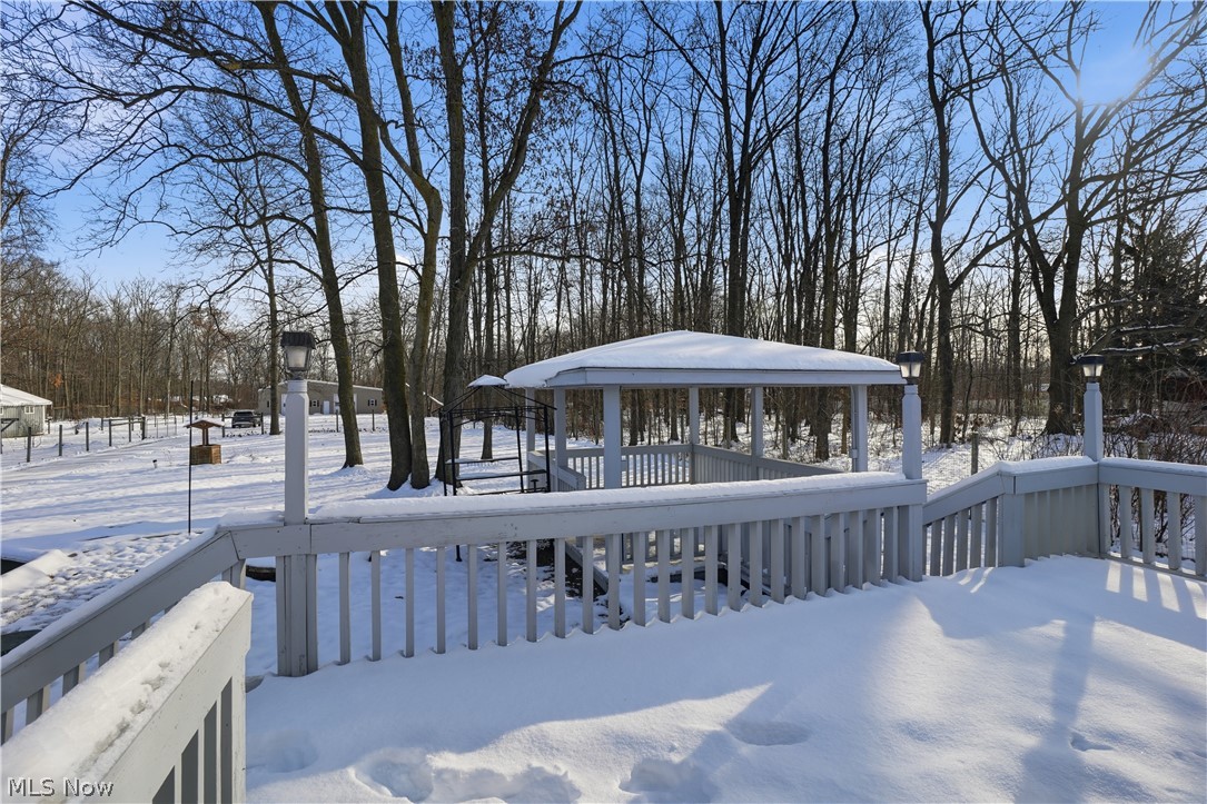 15791 Madison Road Middlefield OH 44062