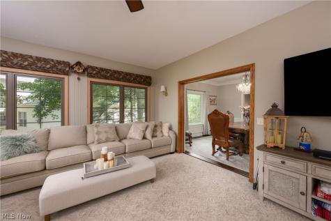 4063 Dunoon Circle NW Canton OH 44718