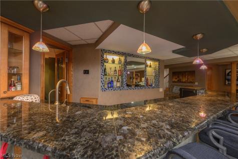 4063 Dunoon Circle NW Canton OH 44718