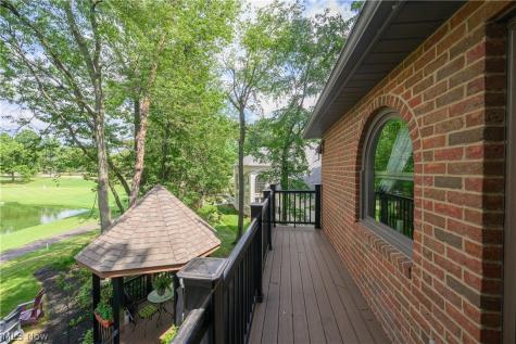 4063 Dunoon Circle NW Canton OH 44718