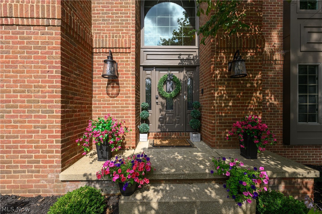 4063 Dunoon Circle NW Canton OH 44718