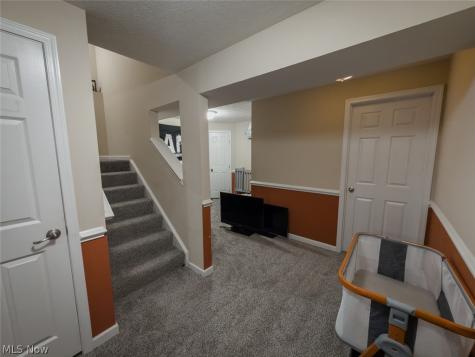 1669 Seabiscuit Drive NE Canton OH 44721