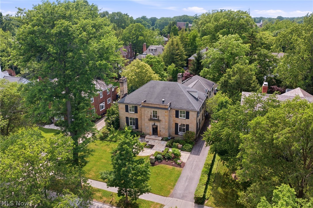 2708 Dryden Road Shaker Heights OH 44122