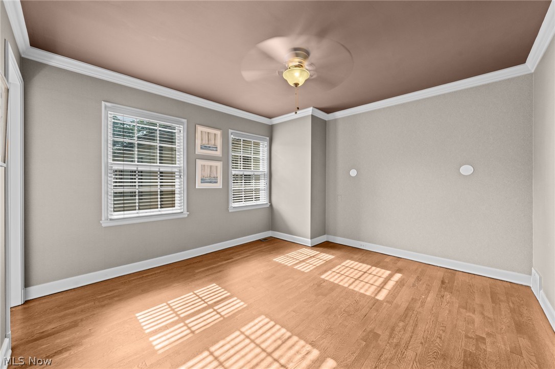 2708 Dryden Road Shaker Heights OH 44122