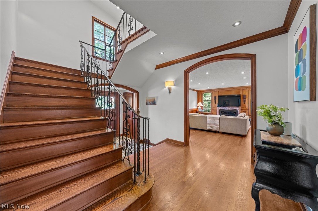 2708 Dryden Road Shaker Heights OH 44122