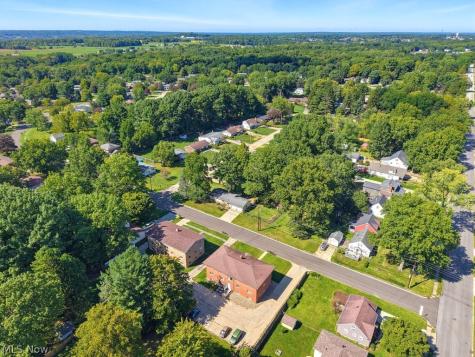 330 Tolbert Street Wadsworth OH 44281