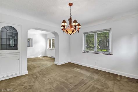 4584 Martin Drive North Olmsted OH 44070