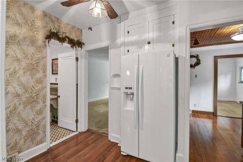 4584 Martin Drive North Olmsted OH 44070