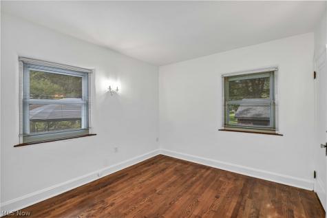 4584 Martin Drive North Olmsted OH 44070