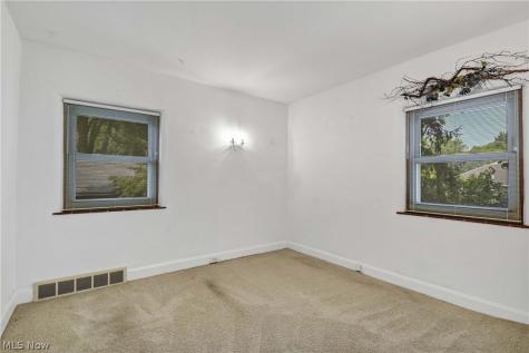 4584 Martin Drive North Olmsted OH 44070